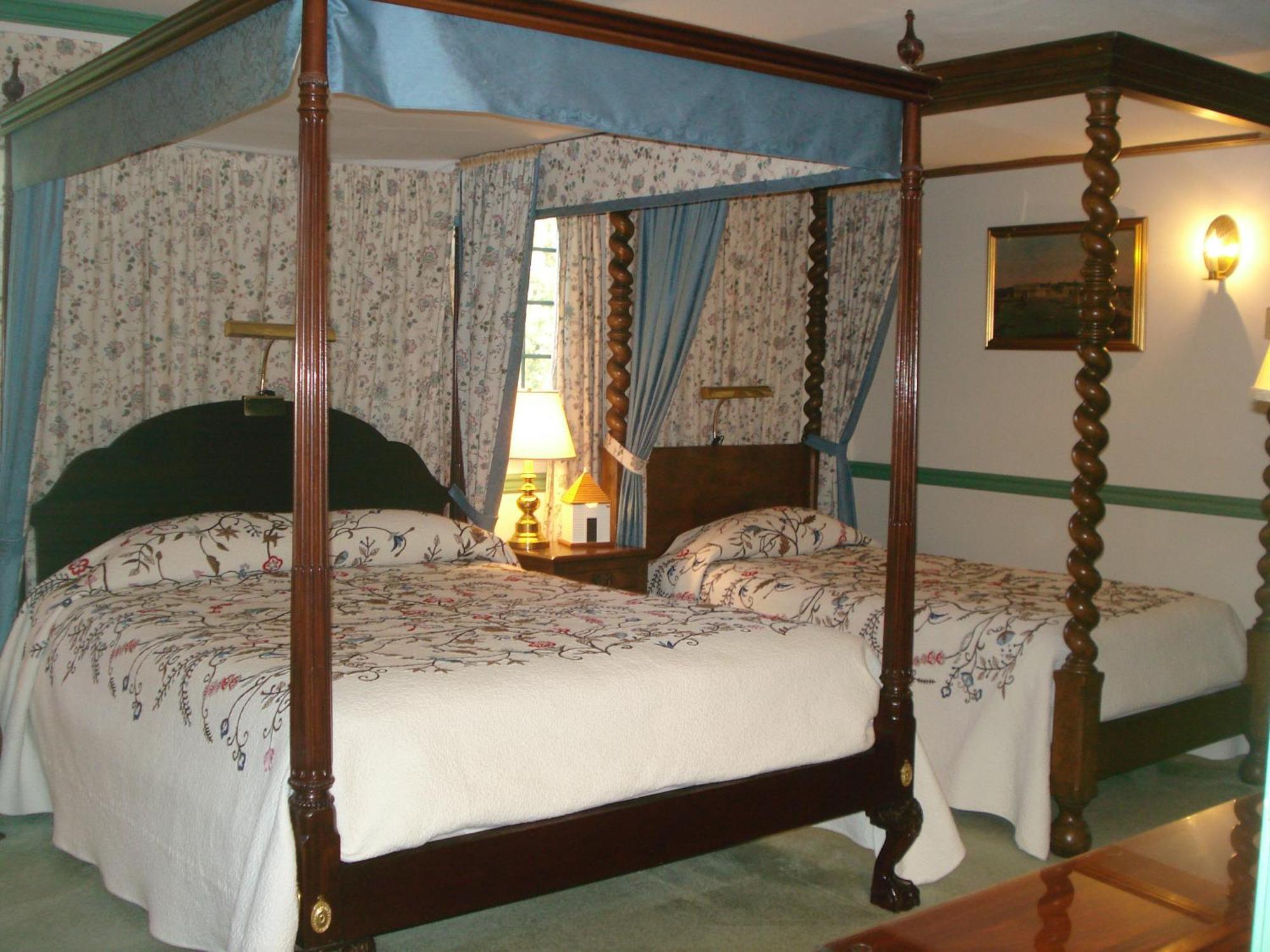 Newport House Bed & Breakfast Вильямсбург Номер фото